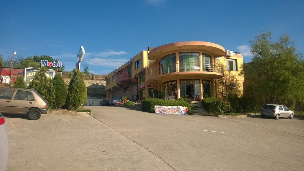 Motel Elegance Sandanski Esterno foto